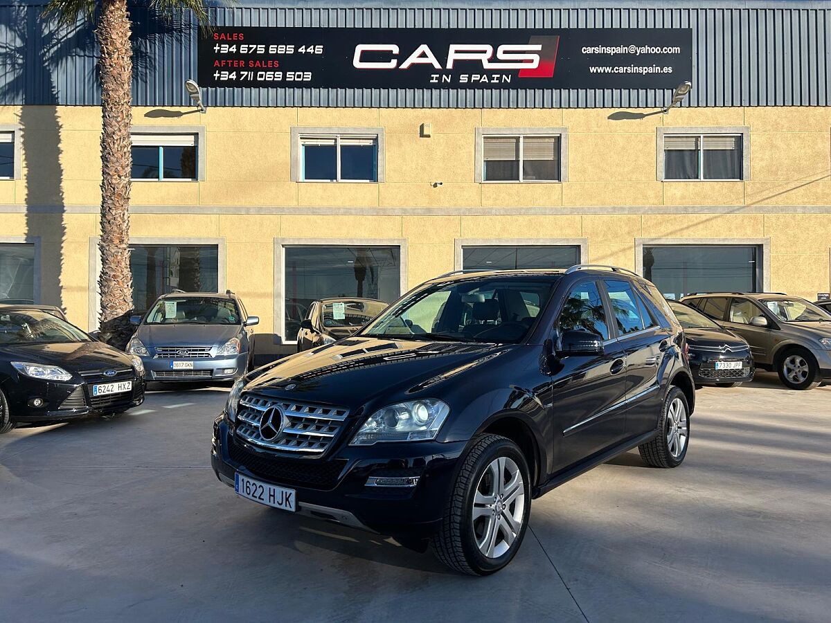  MERCEDES ML 300 CDI 4X4 AUTO SPANISH LHD IN SPAIN 204000 MILES SUPERB 2012